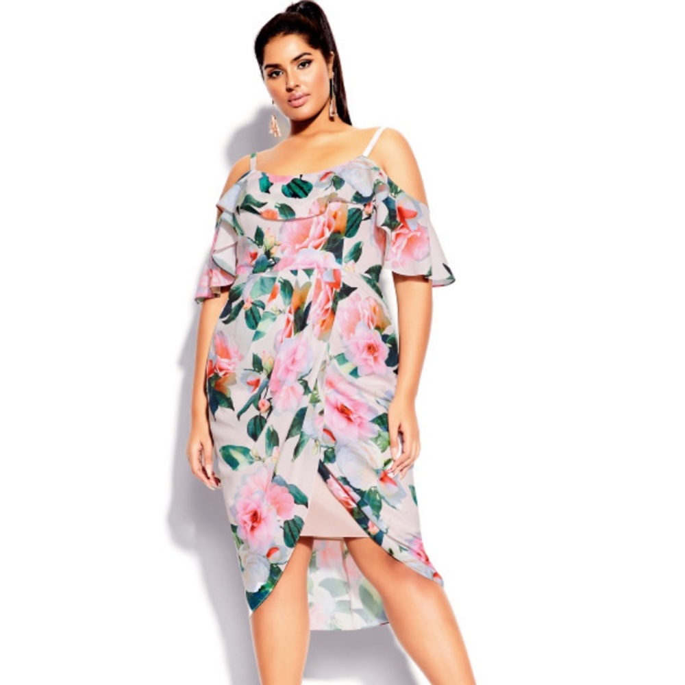 City Chic Love Me Do Rose Dress Floral EUC L/20